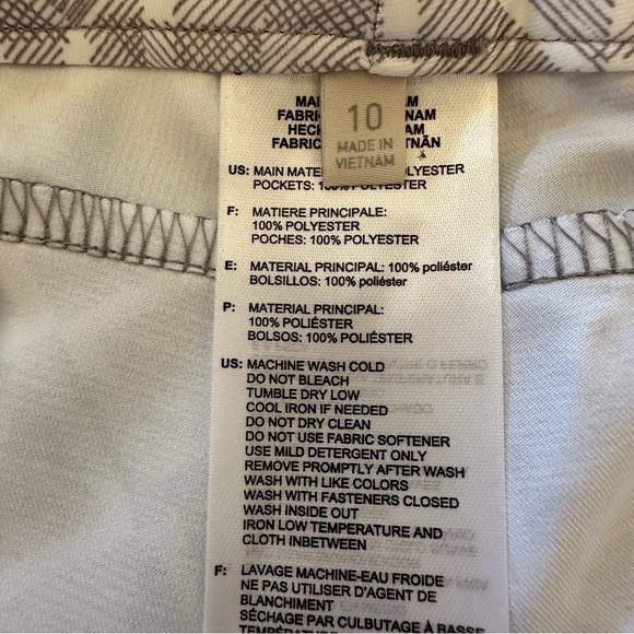 ADIDAS ESSENTIAL Grey White LIGHTWEIGHT GOLF BERMUDA SHORTS - Picture 8 of 12